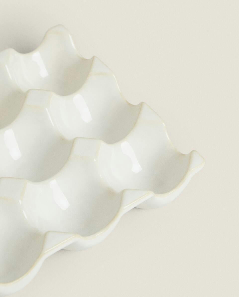 CERAMIC EGG CUP