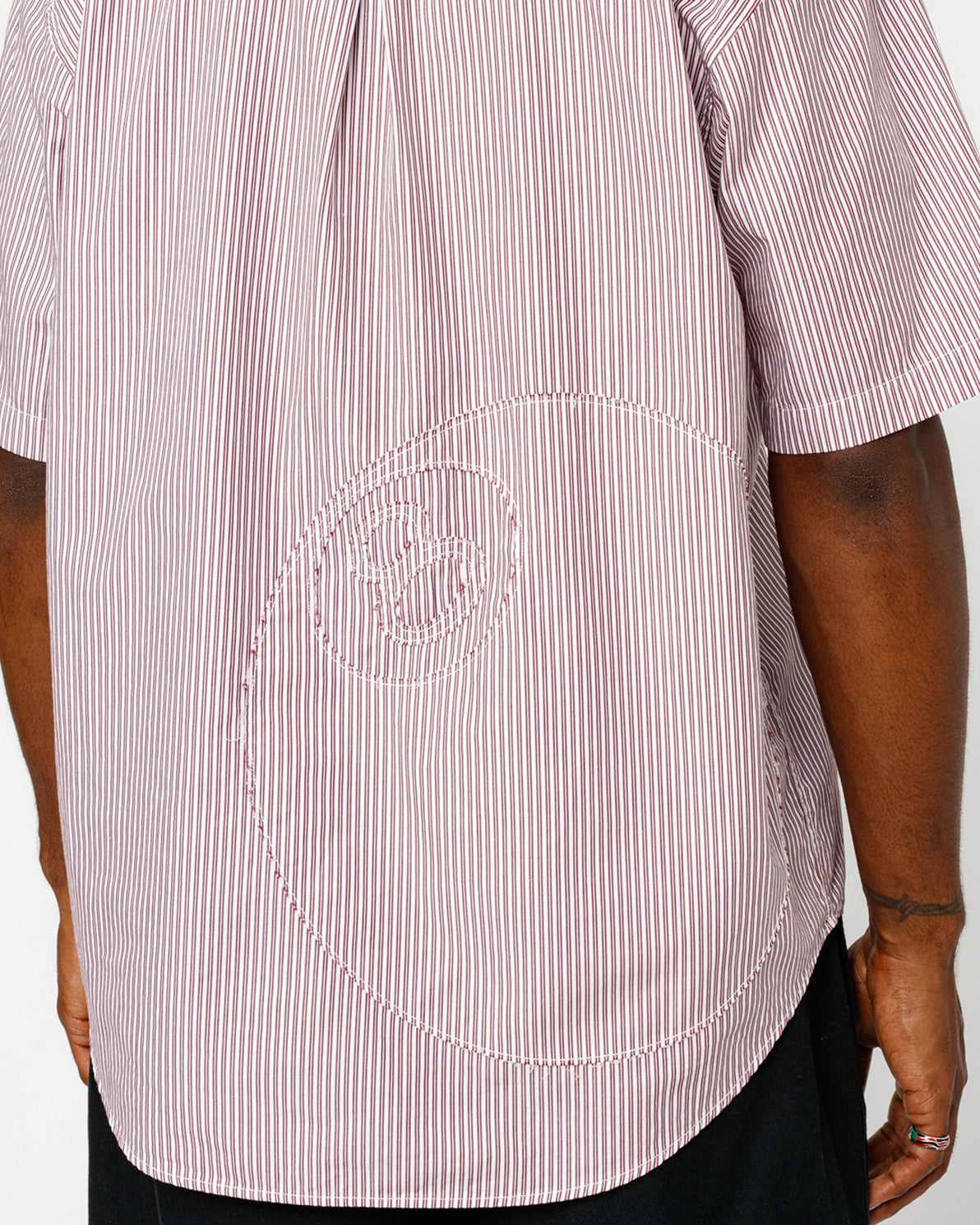 CHEMISE COUPE AMPLE MANCHES COURTES À RAYURES 8 BALL