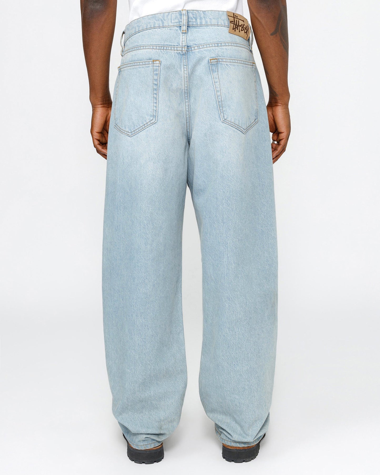 GROS JEAN EN JEAN