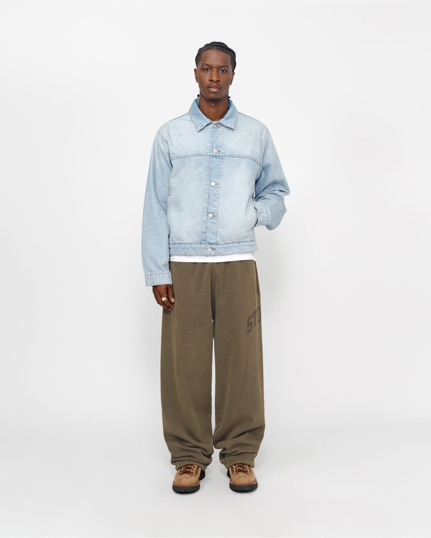 PANTALON EN MOLLETON GRAPHIQUE DÉLAVÉ