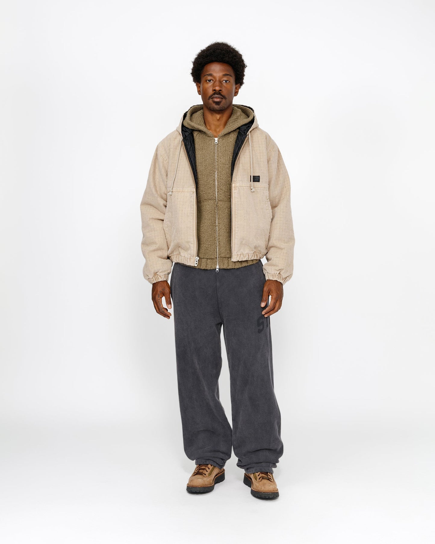 PANTALON EN MOLLETON GRAPHIQUE DÉLAVÉ