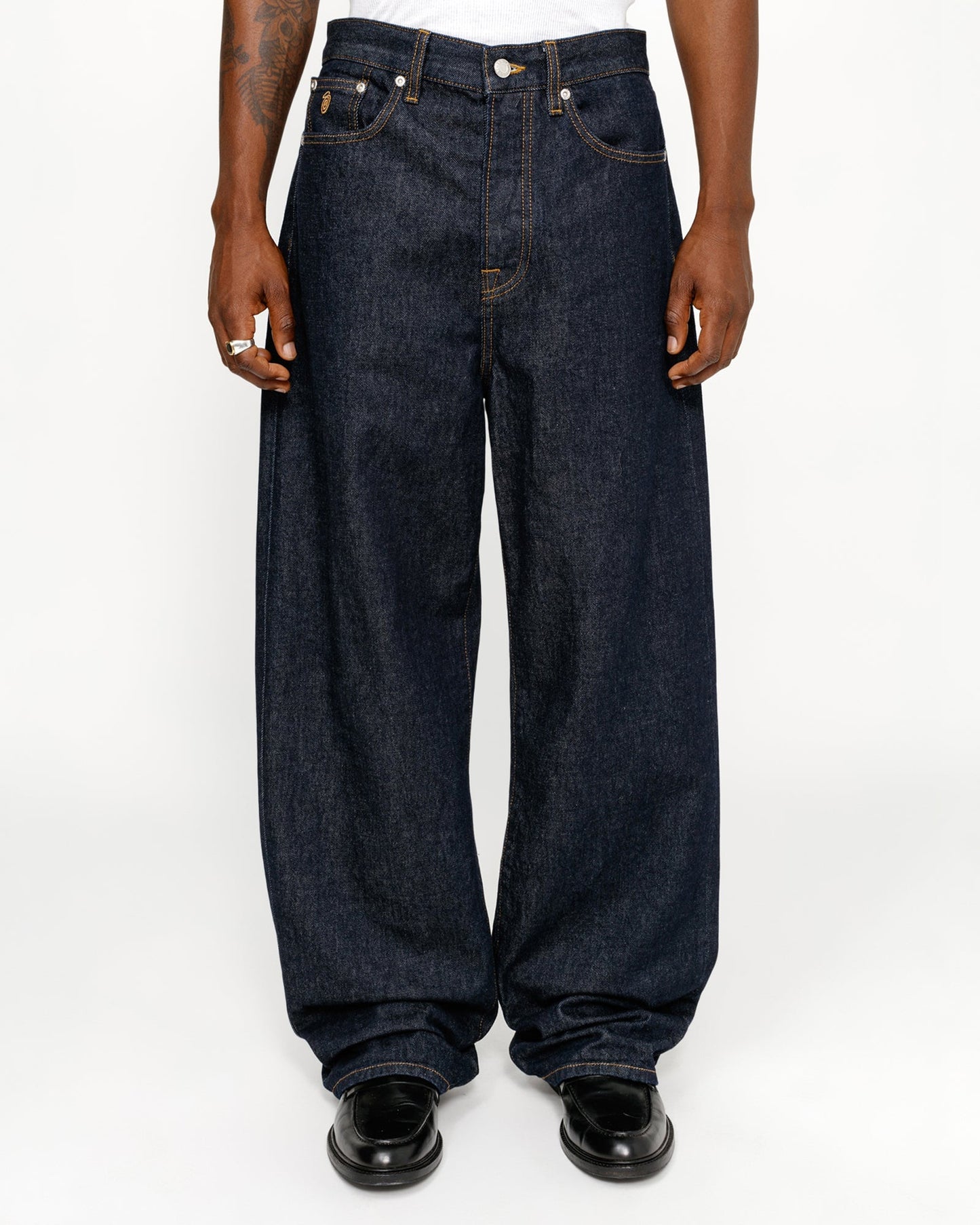 JEAN DÉCONTRACTÉ EN DENIM