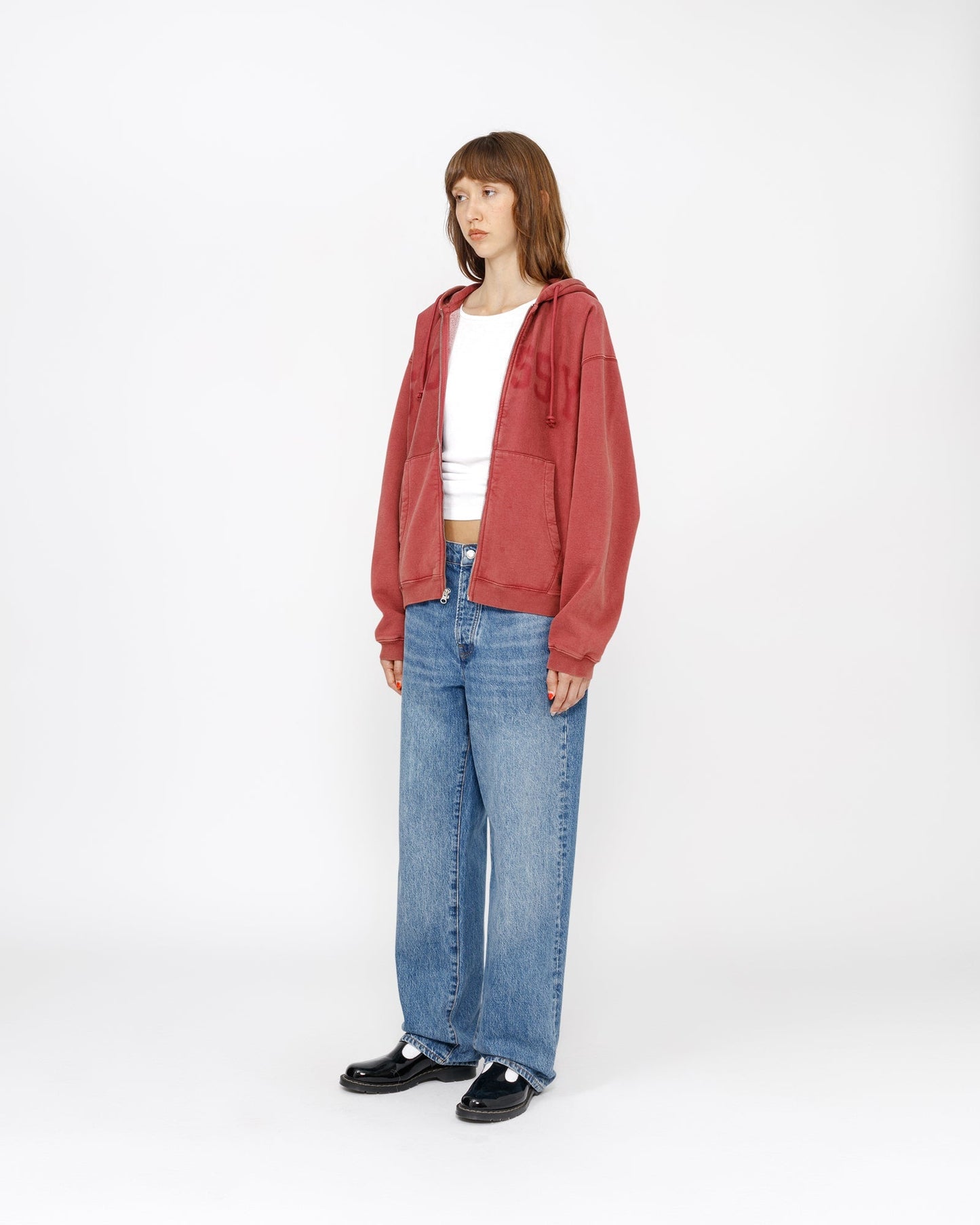 NOUVEAU JEAN CLASSIQUE EN DENIM
