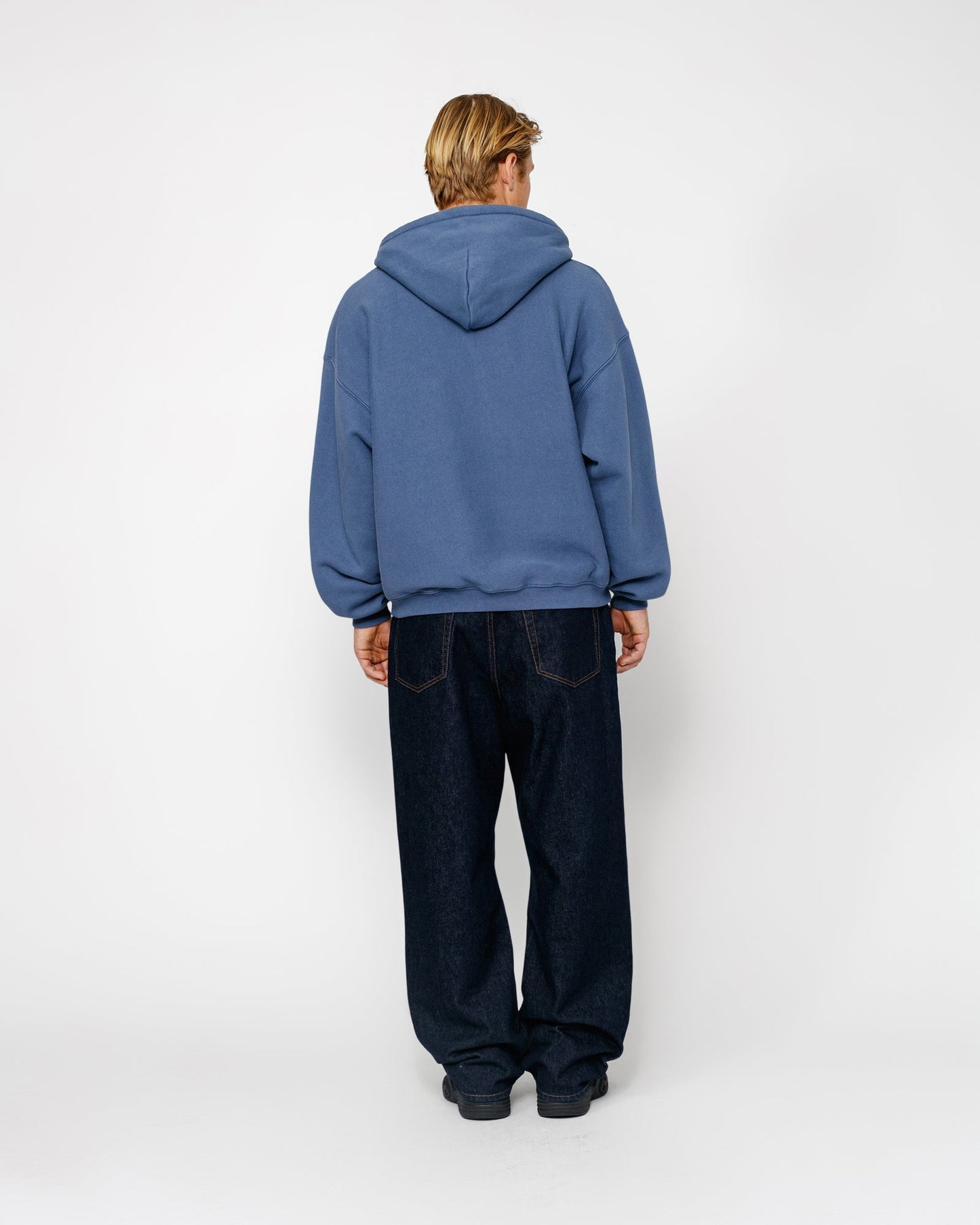 SWEAT À CAPUCHE ÉCUSSON SATIN