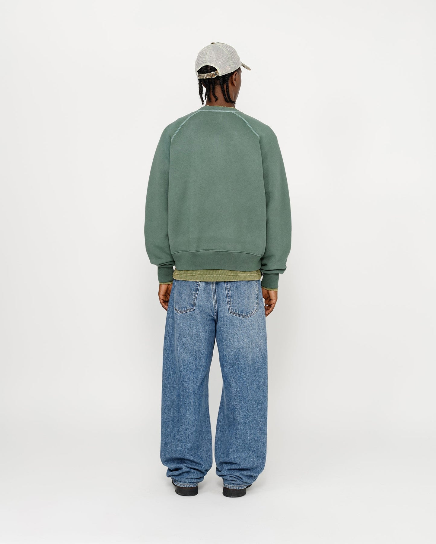 Sweat-shirt ras du cou raglan surpiqué