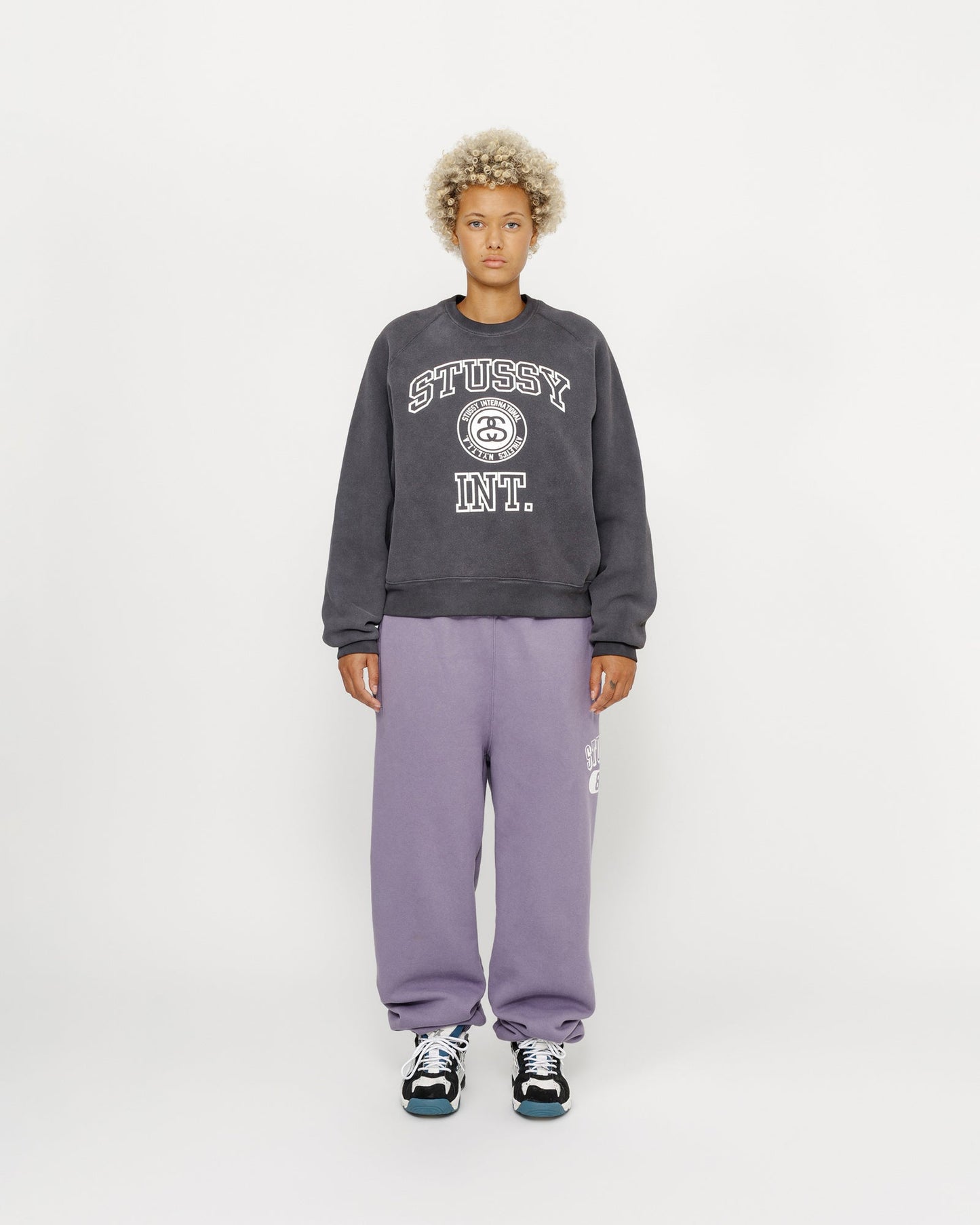 Sweat-shirt ras du cou raglan surpiqué