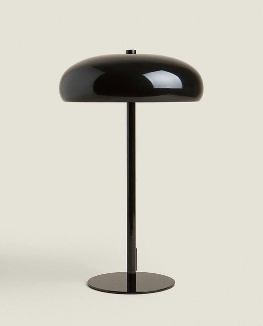 LARGE MONOCHROME LAMP