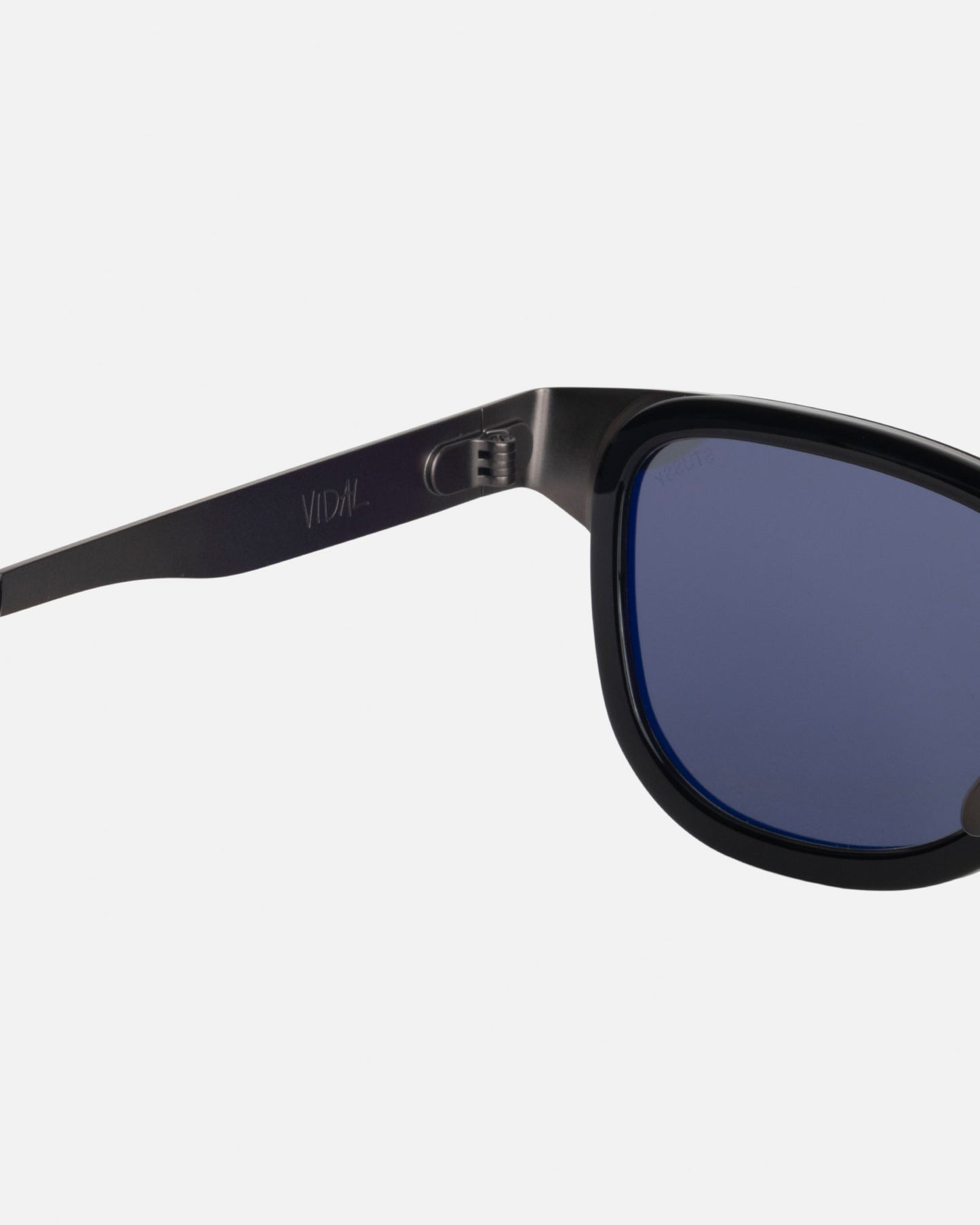 LUNETTES DE SOLEIL VIDAL