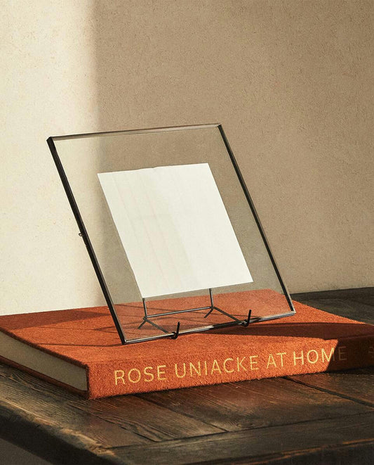 METAL STAND