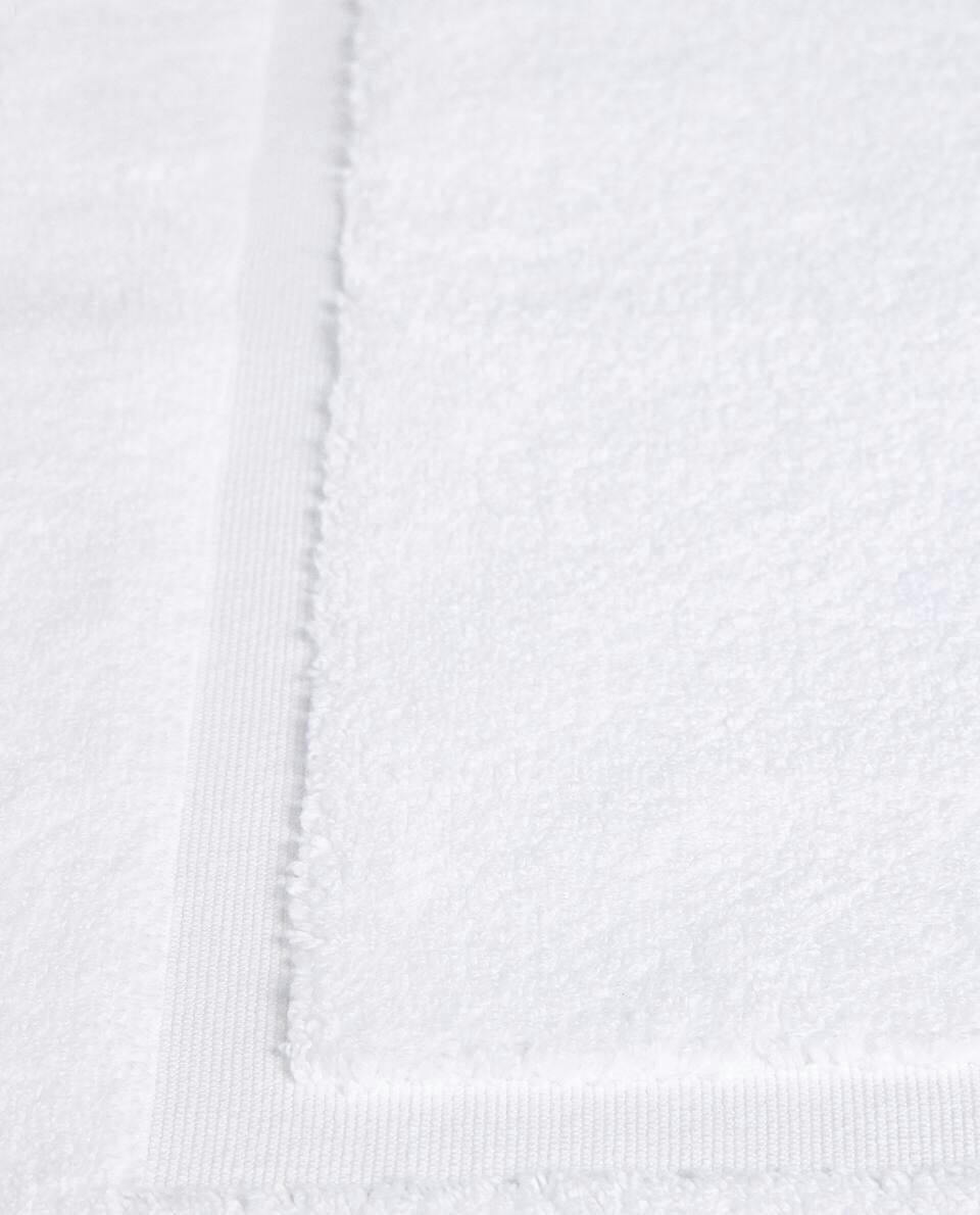 EXTRA-SOFT BATH MAT